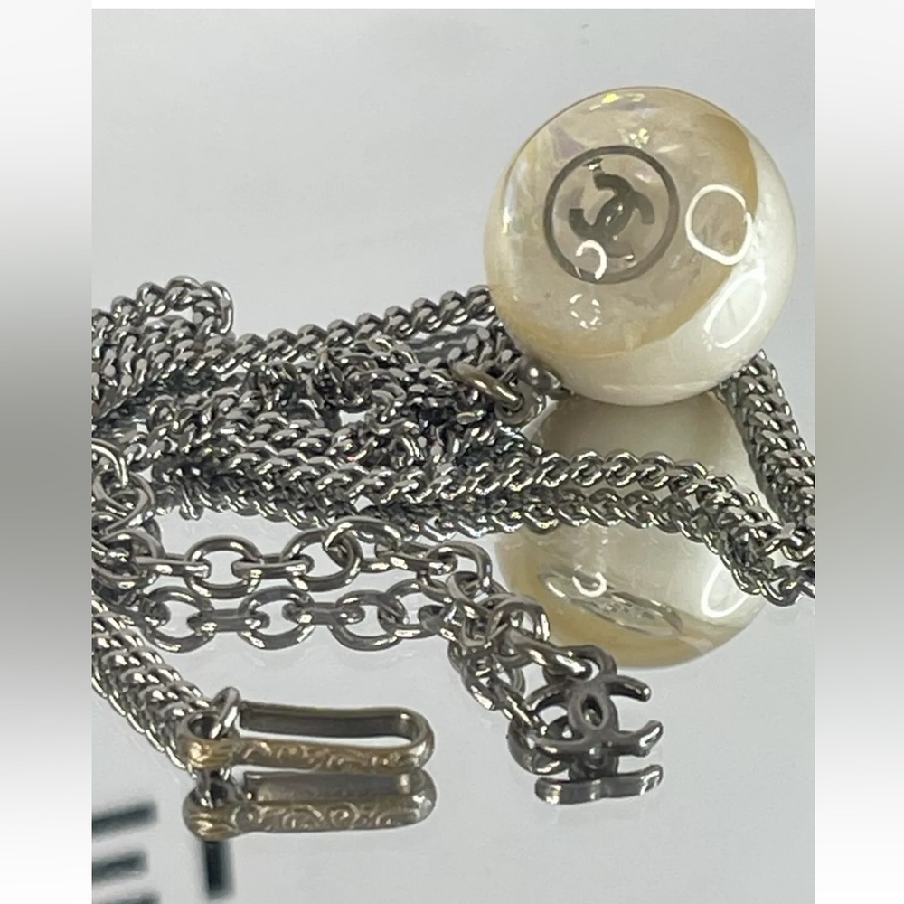 CHANEL Two-Tone Pendant Necklace - Picture 7 of 9